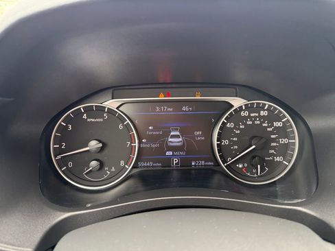 Used 2024 Nissan Altima 2.5 SV image 9