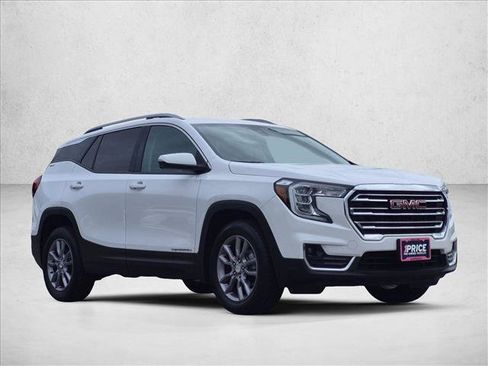 Used 2023 GMC Terrain SLT AWD/4WD image 3
