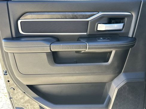 Used 2024 RAM 2500 Big Horn w/ Bed Utility Group image 22