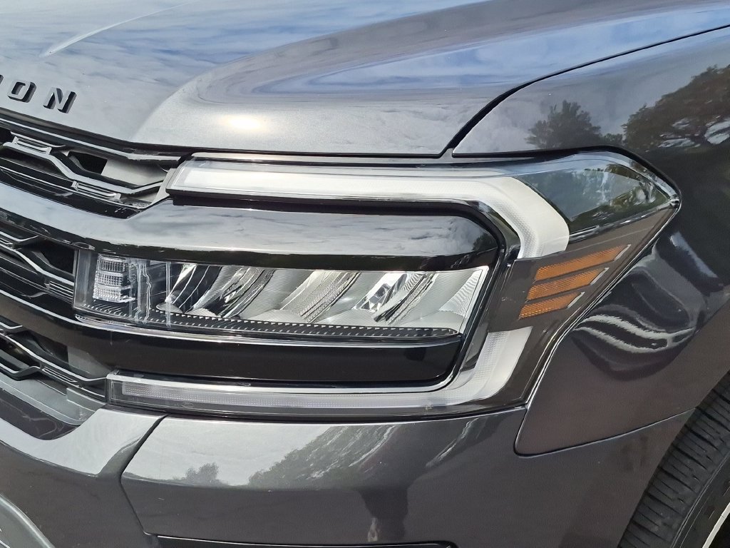 Certified 2023 Ford Expedition Max Limited AWD/4WD image 3