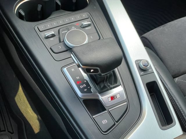 Used 2019 Audi S4 Premium w/ Convenience Package AWD/4WD image 32