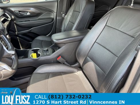 Used 2020 GMC Terrain SLT w/ Preferred Package FWD image 17