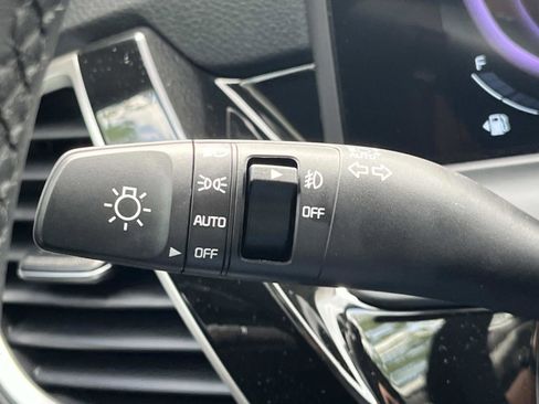 New 2026 Kia Seltos S FWD image 31