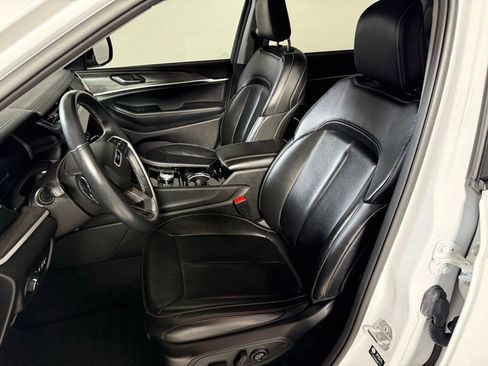 Used 2021 Jeep Grand Cherokee L Limited image 12