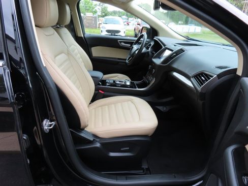 Used 2020 Ford Edge SEL AWD/4WD image 22