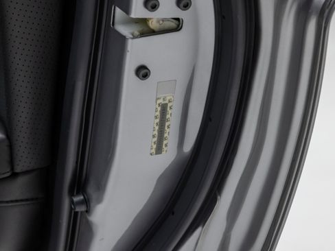 Used 2004 Acura NSX T image 54