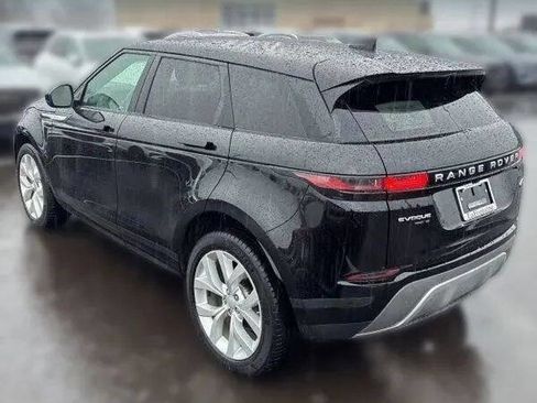 Used 2020 Land Rover Range Rover Evoque SE image 3