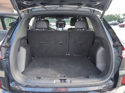 Used 2024 Ford Escape ST-Line FWD image 11