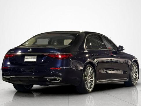 Used 2023 Mercedes-Benz S 580 4MATIC Sedan image 5