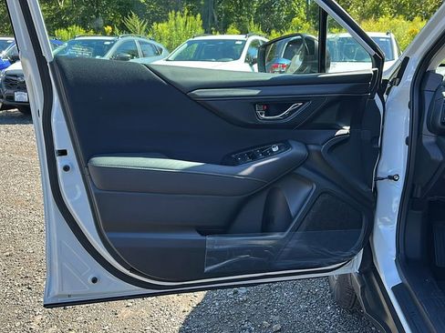 New 2025 Subaru Outback Premium image 6