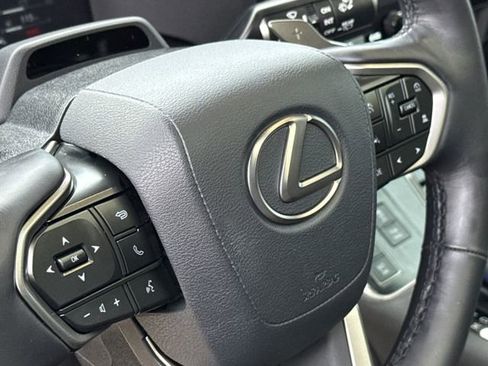 Used 2024 Lexus GX 550 w/ Accessory Package (Z1) AWD/4WD image 29