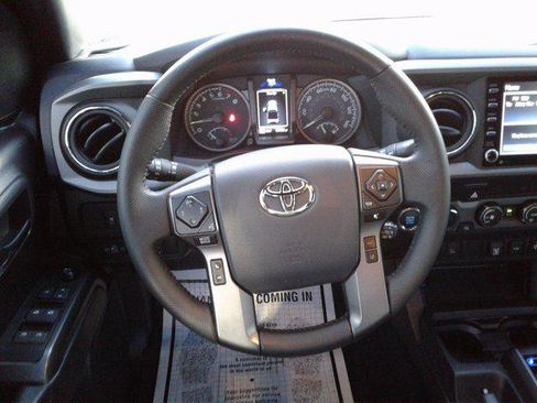 Certified 2020 Toyota Tacoma TRD Off-Road image 15