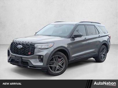 Used 2025 Ford Explorer ST