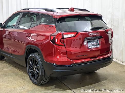 Certified 2023 GMC Terrain SLE w/ Driver Convenience Package AWD/4WD image 5