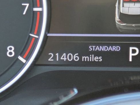 Used 2023 Nissan Rogue SV w/ SV Premium B Package image 34