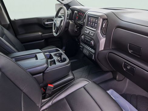 Used 2024 Chevrolet Silverado 1500 Custom RWD image 30