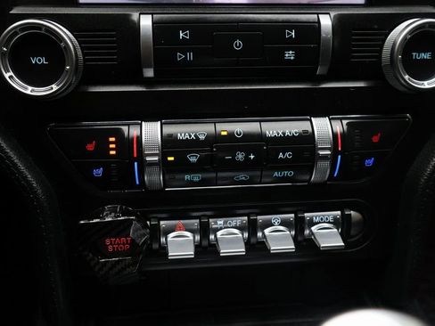 Used 2020 Ford Mustang Premium image 21
