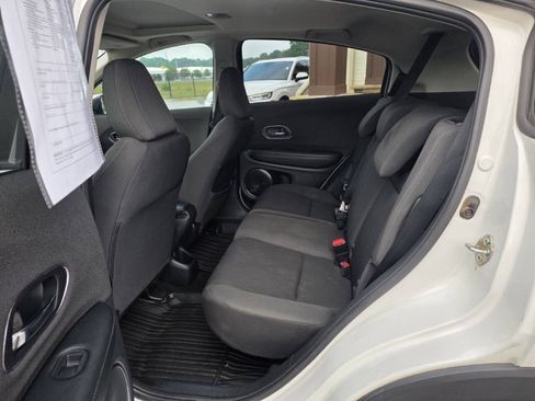 Used 2022 Honda HR-V EX image 13