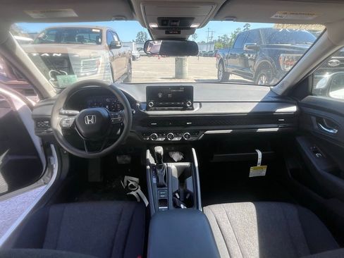 Used 2024 Honda Accord EX image 7
