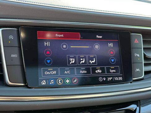 Used 2024 Buick Enclave Essence w/ Experience Buick Package AWD/4WD image 24