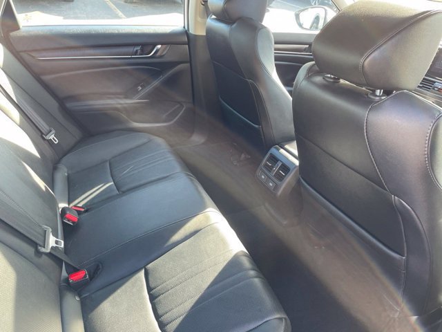 Used 2021 Honda Accord EX-L image 11