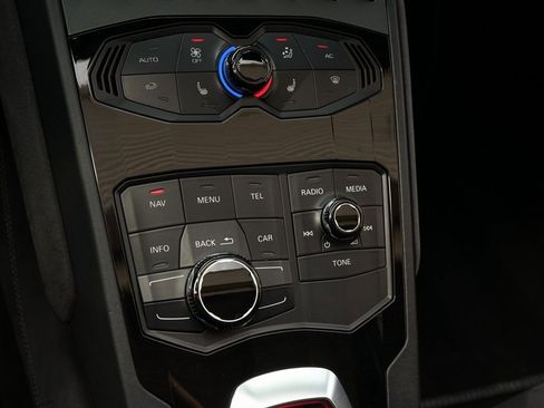 Used 2016 Lamborghini Huracan LP 610-4 image 17