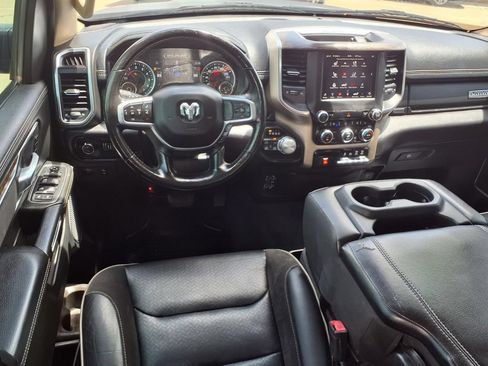 Used 2019 RAM 1500 Laramie AWD/4WD image 13