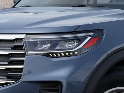 New 2027 Ford Explorer Active RWD image 18