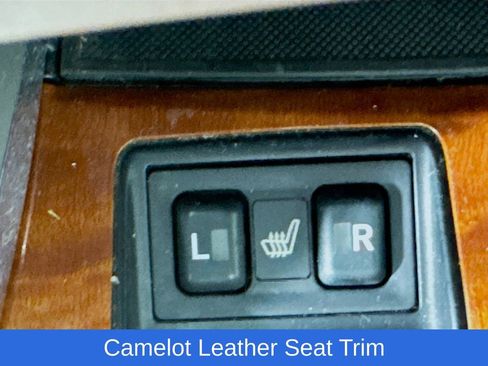 Used 2011 Toyota Camry XLE image 25