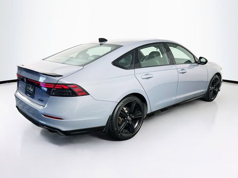 Used 2023 Honda Accord Sport image 9