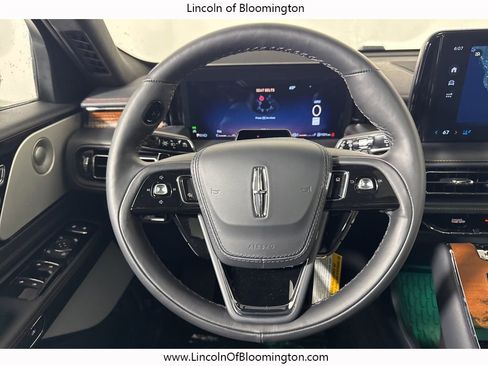 New 2025 Lincoln Aviator Black Label image 26