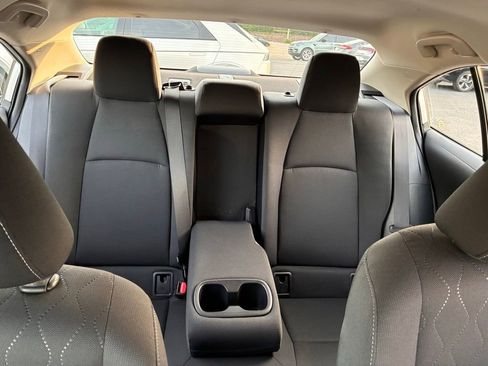 Used 2024 Toyota Corolla LE FWD image 15