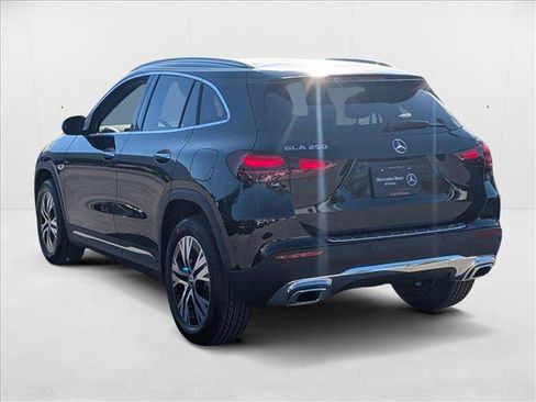 New 2025 Mercedes-Benz GLA 250 image 8