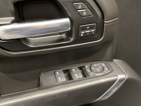 Used 2020 GMC Sierra 2500 AT4 w/ AT4 Preferred Package image 7