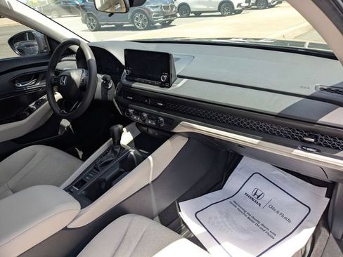 Certified 2024 Honda Accord EX image 39