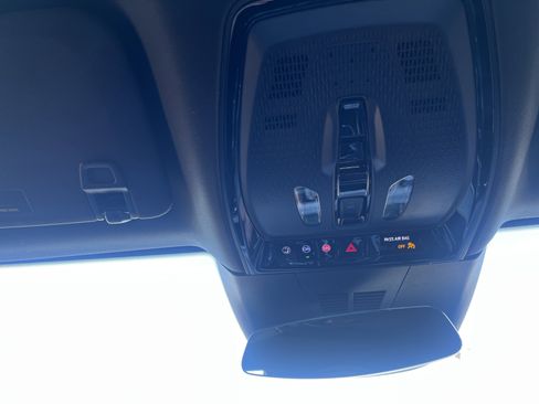 Used 2024 Cadillac Lyriq Luxury image 34