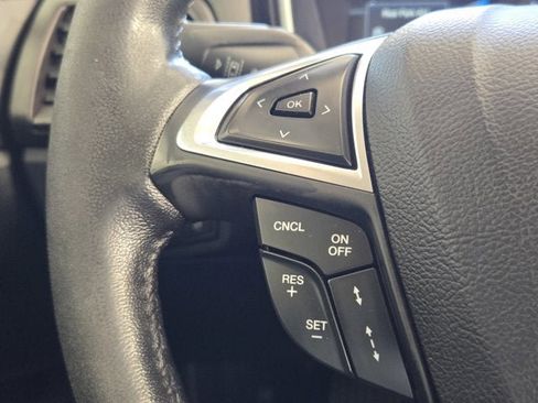 Used 2019 Ford Fusion Titanium image 27