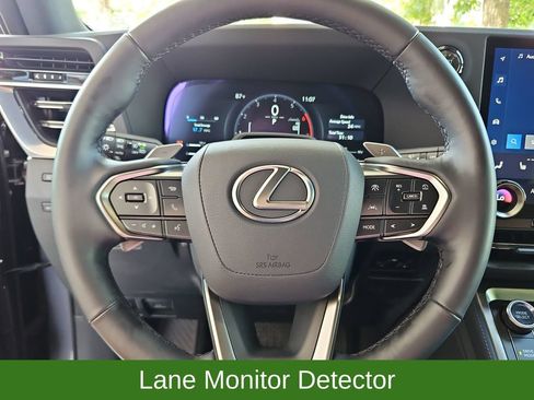 Used 2024 Lexus GX 550 w/ Accessory Package (2T) AWD/4WD image 10