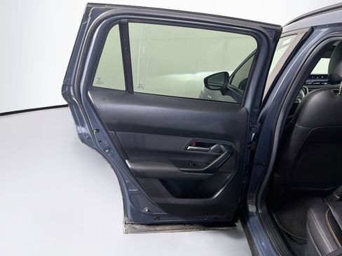 Used 2025 MAZDA CX-50 AWD 2.5 Hybrid w/ Premium Pkg image 28