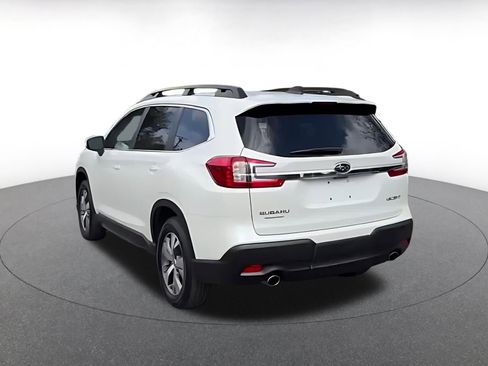 Used 2025 Subaru Ascent Premium AWD/4WD image 10