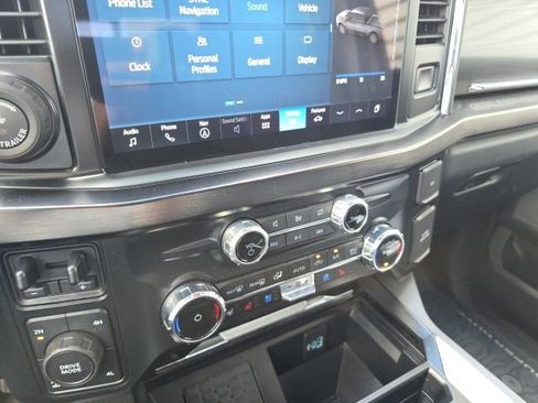 Used 2023 Ford F350 Lariat w/ Lariat Ultimate Package image 14