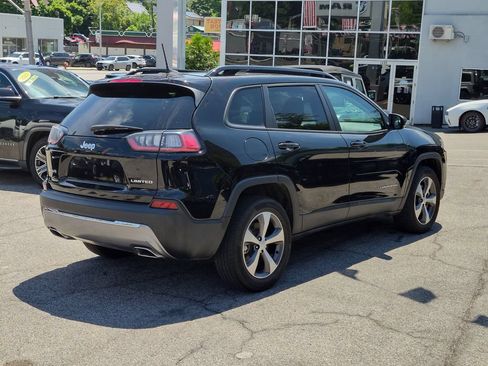 Used 2022 Jeep Cherokee Limited AWD/4WD image 6