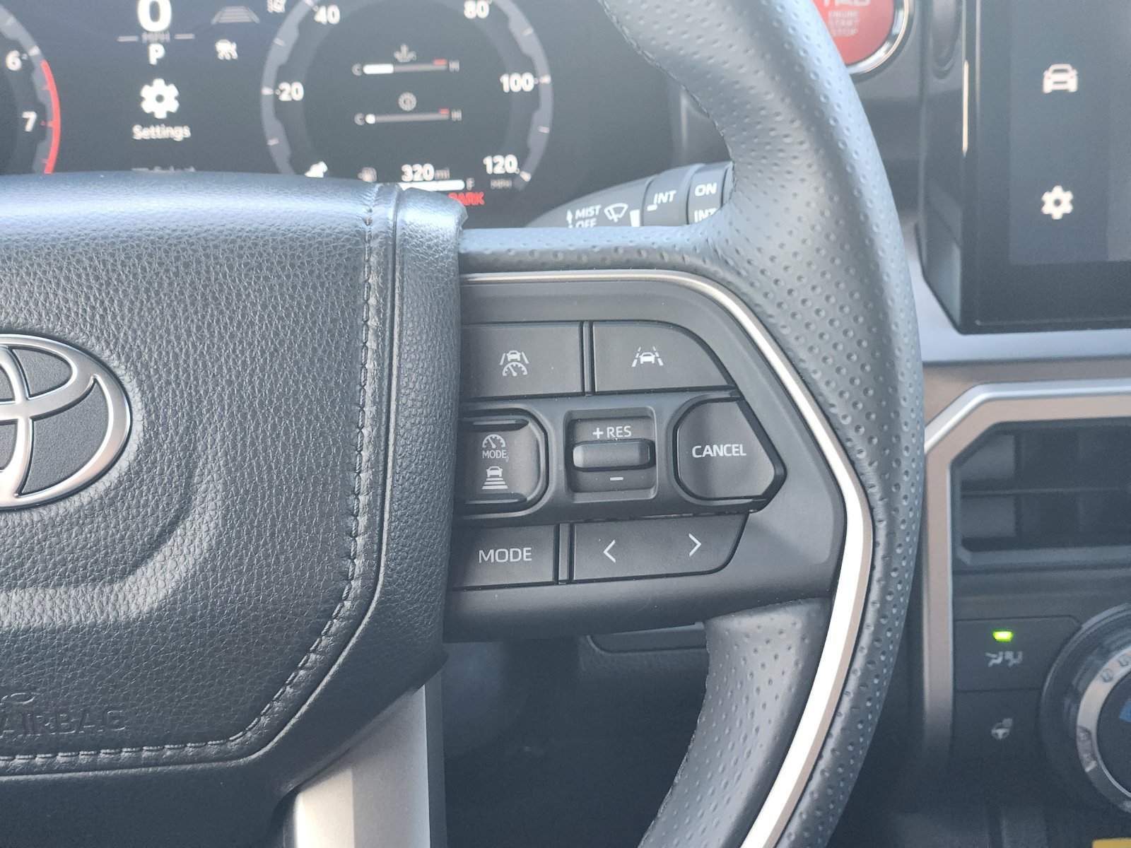 Used 2026 Toyota 4Runner TRD Off-Road Premium AWD/4WD image 33