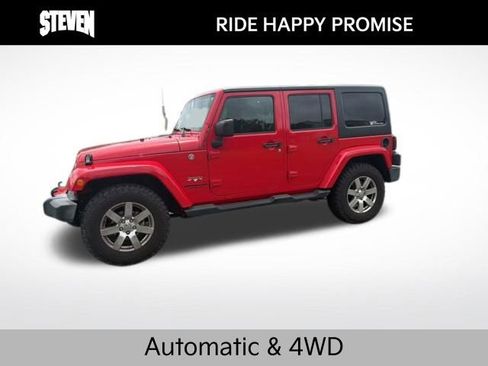 Used 2016 Jeep Wrangler Unlimited Sahara w/ Max Tow Package AWD/4WD image 2