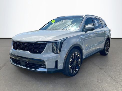 Used 2024 Kia Sorento SX image 3
