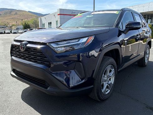 Certified 2025 Toyota RAV4 XLE AWD/4WD image 7