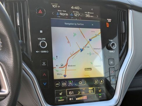 Used 2025 Subaru Outback Premium image 22