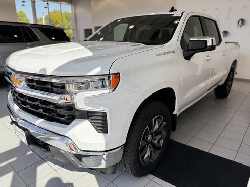 New 2026 Chevrolet Silverado 1500 LT image 32