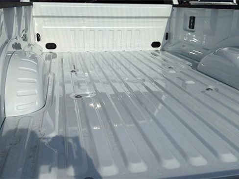 New 2026 Ford F350 Lariat w/ FX4 Off-Road Package image 13