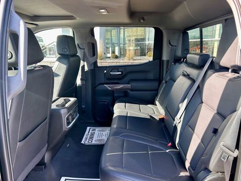 Used 2022 Chevrolet Silverado 1500 LTZ w/ LTZ Premium Package image 9